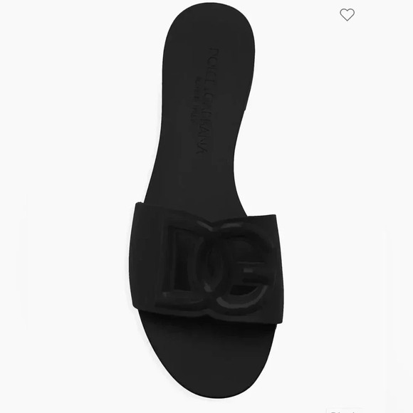 Dolce & Gabbana Shoes - Dolce&Gabbana

Interlock Logo Rubber Slides